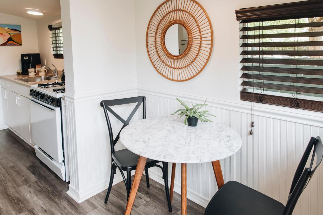 Sonoma'S Best Guest Cottages Екстериор снимка